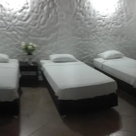 Hostal El Genoves Cartagena
